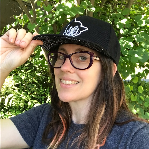 Meet your Posher, Angela - Picture 3 of 7